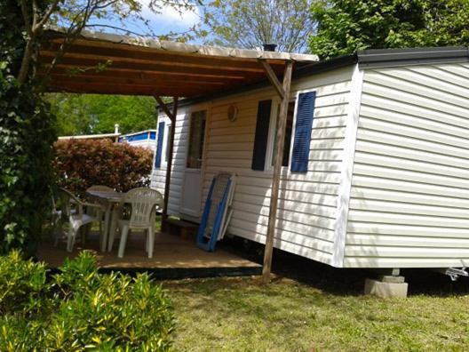 Camping Maeva Escapades Au P'Tit Bonheur Peyrillac-et-Millac Esterno foto
